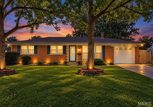 Photo 1 of Single family home for sale at 607 S Augusta St, O Fallon, IL 62269 | MLS# MIS26054461 | Listing updated on 2026-09-24