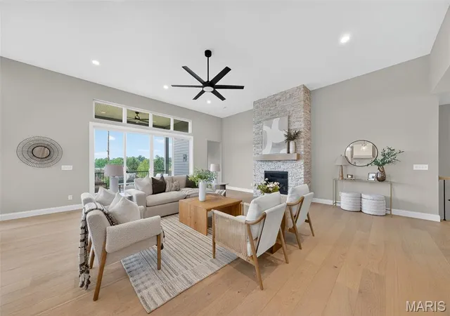 Photo 3 of Single family home for sale at 11913 Santino Ct, Creve Coeur, MO 63141 | MLS# MIS26054463 | Listing updated on 2026-09-03