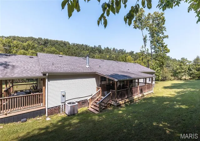 Photo 3 of Manufactured home for sale at 1174 Hwy Z, Belleview, MO 63623 | MLS# MIS26054471 | Listing updated on 2026-09-27
