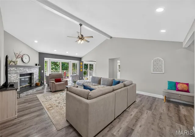 Photo 2 of Single family home for sale at 6 Potomac Ct, Saint Charles, MO 63303 | MLS# MIS26054477 | Listing updated on 2026-09-21
