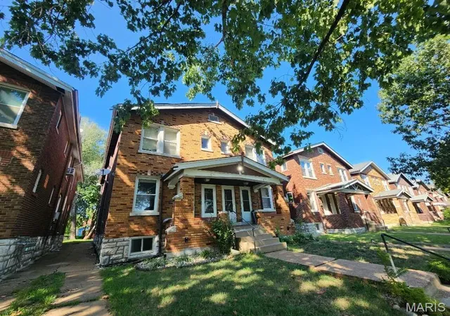 Photo 2 of Multi family home for sale at 3837 Dunnica Ave, St Louis, MO 63116 | MLS# MIS26054487 | Listing updated on 2026-08-27