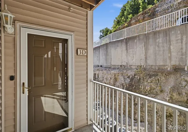 Photo 2 of Condo for sale at 166 Oak Harbor Dr #3D, Camdenton, MO 65020 | MLS# MIS26054494 | Listing updated on 2026-08-26