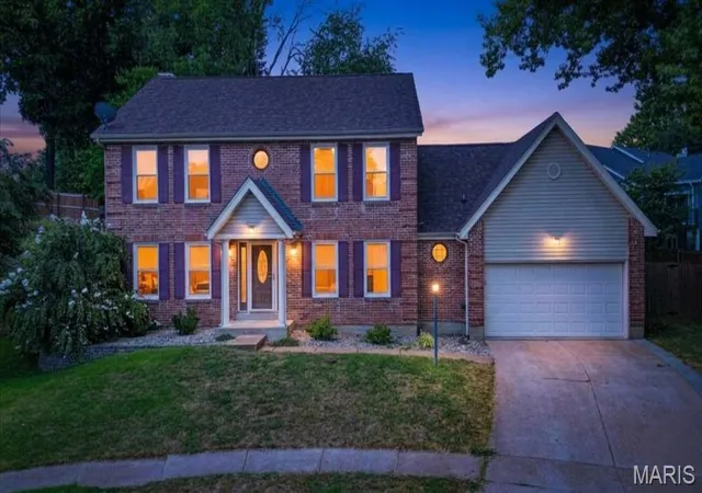 Photo 2 of Single family home for sale at 2546 Willow Knoll Dr, Saint Louis, MO 63129 | MLS# MIS26054497 | Listing updated on 2026-10-06