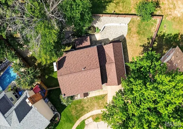 Photo 37 of Single family home for sale at 2546 Willow Knoll Dr, Saint Louis, MO 63129 | MLS# MIS26054497 | Listing updated on 2026-10-06