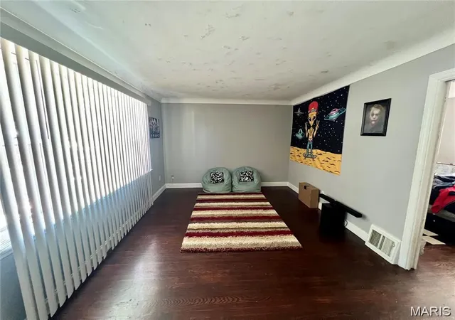 image of 106 Henquin Dr, St Louis, MO 63135 | MLS# MIS26054509