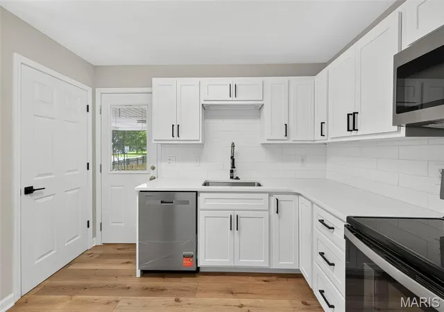 Photo 3 of Single family home for sale at 2701 Sibley St, St Charles, MO 63301 | MLS# MIS26054513 | Listing updated on 2026-09-08