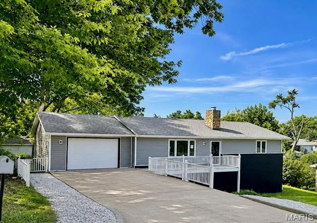 2nd image of 1725 Georgia St, Cape Girardeau, MO 63701 | MLS# MIS26054521