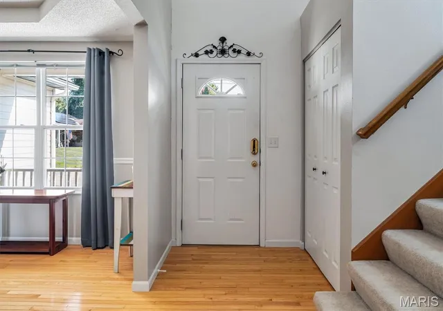 Photo 4 of Single family home for sale at 908 Amesbury Ct, Belleville, IL 62221 | MLS# MIS26054535 | Listing updated on 2026-09-14