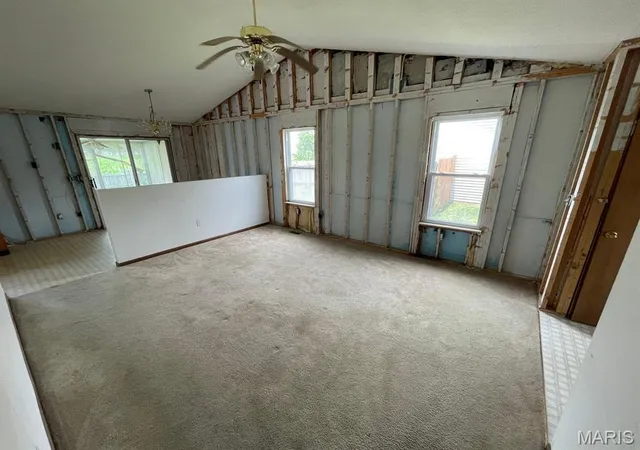 Photo 3 of Sale Pending at 646 Rain Hollow Dr, O'fallon, IL 62269 | MLS# MIS26054553 | Listing updated on 2026-09-02
