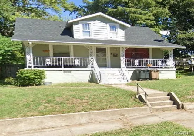 1st image of 1418 Jefferson Ave, Cape Girardeau, MO 63703 | MLS# MIS26054565