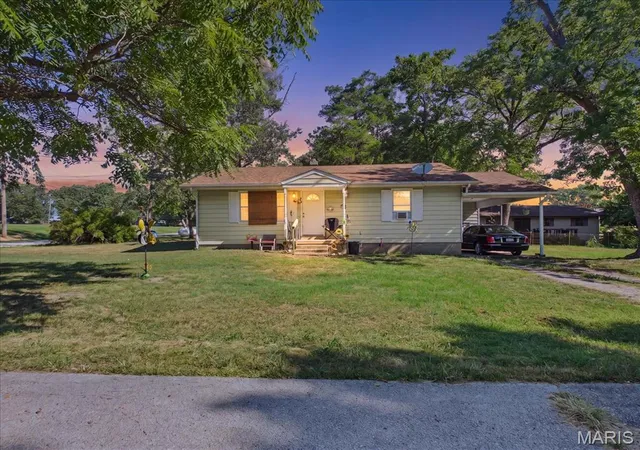 1st image of 602 W Gibbs St, Salem, MO 65560 | MLS# MIS26054573