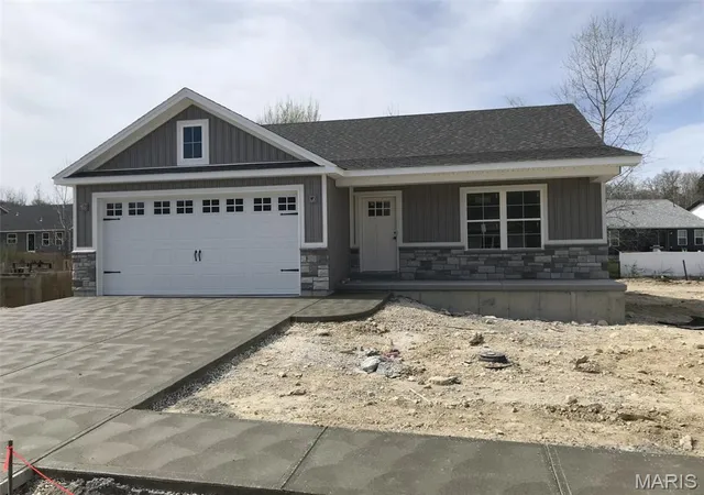 2nd image of 1665 Flagstaff Dr, Festus, MO 63028 | MLS# MIS26054574