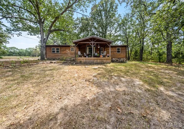 Photo 1 of Manufactured home for sale at 12502 Bell Rd, Roby, MO 65557 | MLS# MIS26054580 | Listing updated on 2026-09-21