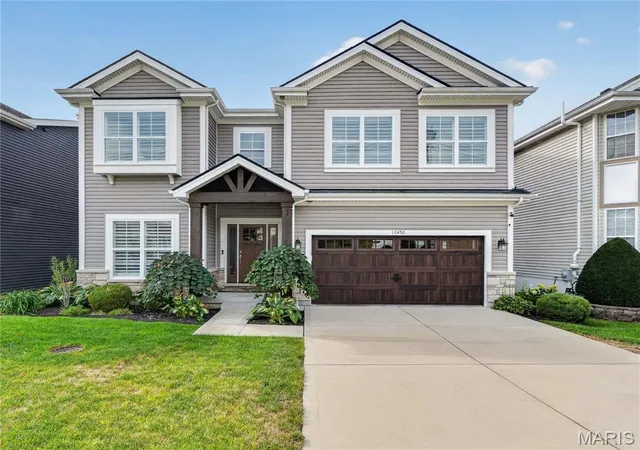 Photo 1 of Single family home for sale at 10450 Anzeiger Ave, Saint Louis, MO 63131 | MLS# MIS26054588 | Listing updated on 2026-10-07