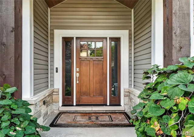 Photo 2 of Single family home for sale at 10450 Anzeiger Ave, Saint Louis, MO 63131 | MLS# MIS26054588 | Listing updated on 2026-10-07