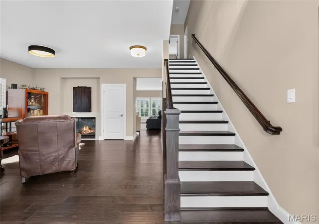 Photo 3 of Single family home for sale at 10450 Anzeiger Ave, Saint Louis, MO 63131 | MLS# MIS26054588 | Listing updated on 2026-10-07