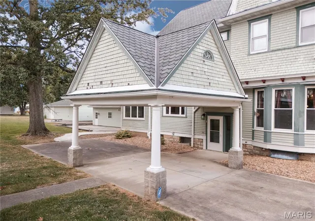 Photo 3 of Single family home for sale at 479 N Mill St, Nashville, IL 62263 | MLS# MIS26054597 | Listing updated on 2026-09-29