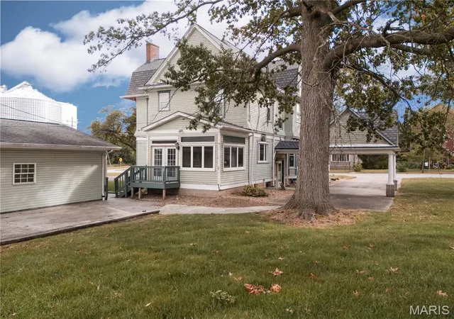 Photo 3 of Single family home for sale at 479 N Mill St, Nashville, IL 62263 | MLS# MIS26054597 | Listing updated on 2026-09-29