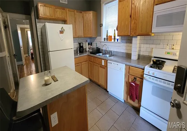 3rd image of 4731-4733 Alaska, St Louis, MO 63111 | MLS# MIS26054609