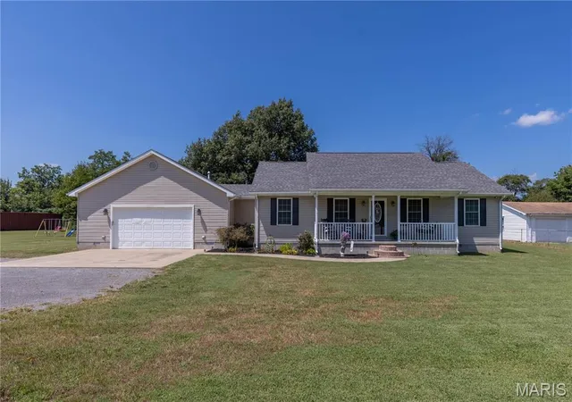 1st image of 3215 S Hwy 105, East Prairie, MO 63845 | MLS# MIS26054617