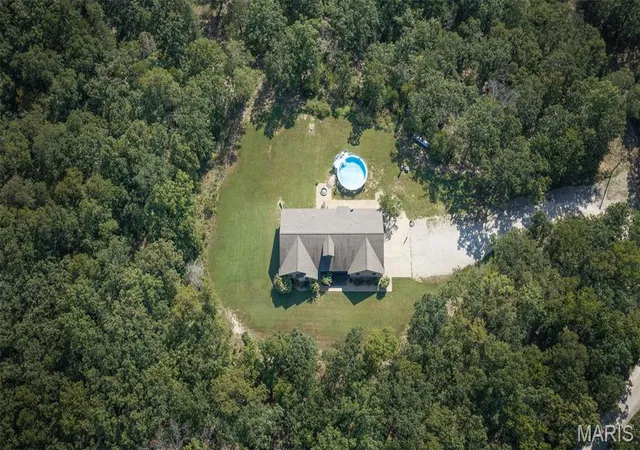 Photo 2 of Single family home for sale at 2202 Lindberg Rd, Cuba, MO 65453 | MLS# MIS26054634 | Listing updated on 2026-09-03