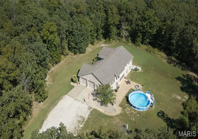 Photo 3 of Single family home for sale at 2202 Lindberg Rd, Cuba, MO 65453 | MLS# MIS26054634 | Listing updated on 2026-09-03