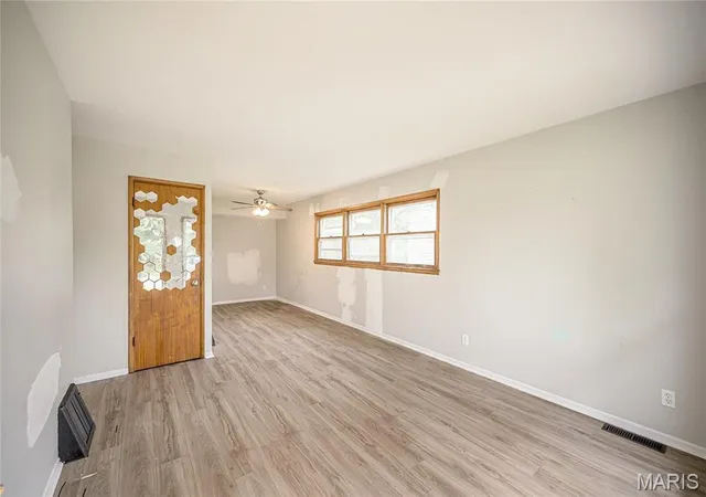 5th image of 436 Shepley Dr, St Louis, MO 63137 | MLS# MIS26054641
