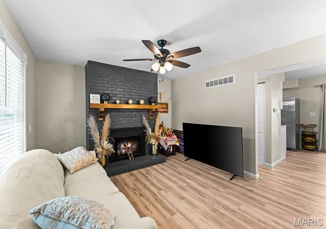 Photo 3 of Single family home for sale at 903 Hampton Ct, Belleville, IL 62223 | MLS# MIS26054663 | Listing updated on 2026-09-21