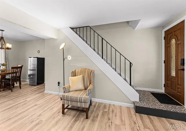 Photo 4 of House for sale at 903 Hampton Ct, Belleville, IL 62223 | MLS# MIS26054663 | Listing updated on 2026-10-07