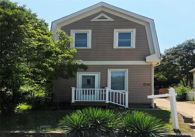 Photo 1 of Sale Pending at 4672 Hannover Ave, St Louis, MO 63123 | MLS# MIS26054674 | Listing updated on 2026-09-23