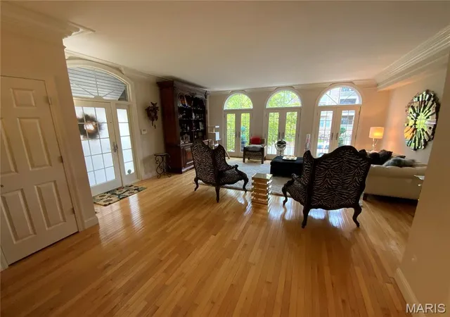 3rd image of 541 North And South Rd, University City, MO 63130 | MLS# MIS26054692