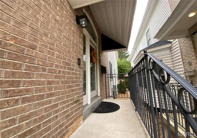 5th image of 541 North And South Rd, University City, MO 63130 | MLS# MIS26054692
