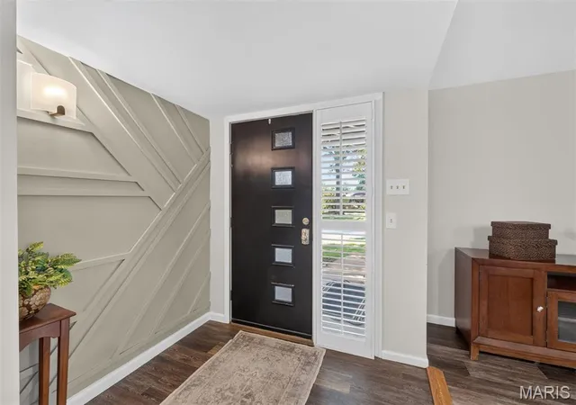 4th image of 8 Haven View Dr, Creve Coeur, MO 63141 | MLS# MIS26054705