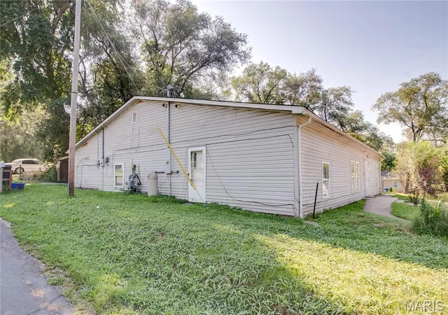 Photo 3 of Multi family home for sale at 91 N Stanley Rd, Cottage Hills, IL 62018 | MLS# MIS26054712 | Listing updated on 2026-09-25