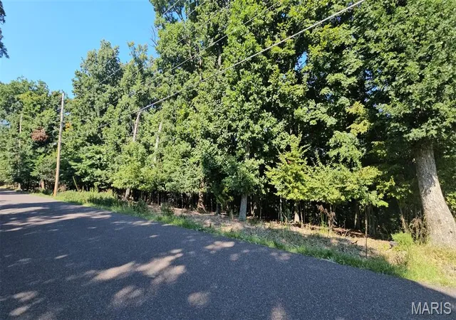 Photo 1 of Land for sale at 319a Nottingham Dr, Marthasville, MO 63357 | MLS# MIS26054713 | Listing updated on 2026-09-02