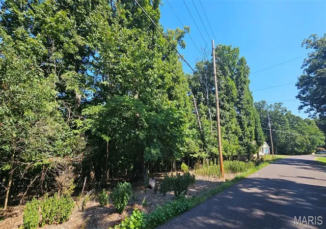 Photo 2 of Land for sale at 319a Nottingham Dr, Marthasville, MO 63357 | MLS# MIS26054713 | Listing updated on 2026-09-02