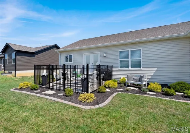 44th image of 522 Clarks Xing, Moscow Mills, MO 63362 | MLS# MIS26054714
