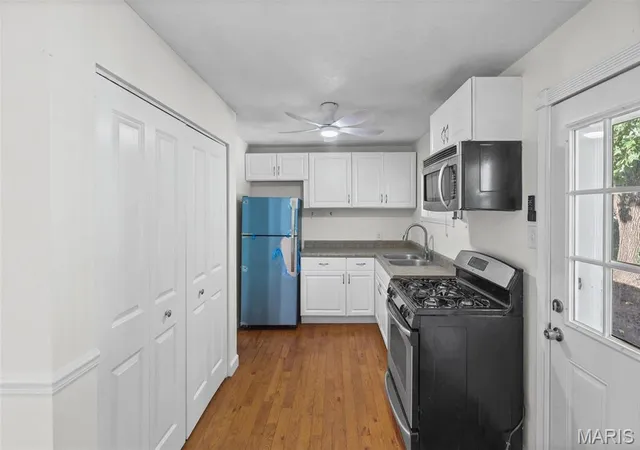 Photo 4 of Sale Pending at 425 S 3rd Street, Caseyville, IL 62232 | MLS# MIS26054731 | Listing updated on 2026-09-14