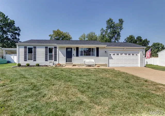 Photo 1 of Sale Pending at 251 Peffer Ln, Fenton, MO 63026 | MLS# MIS26054733 | Listing updated on 2026-08-30