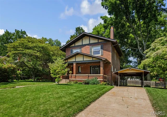 3rd image of 425 Church St, Ferguson, MO 63135 | MLS# MIS26054734