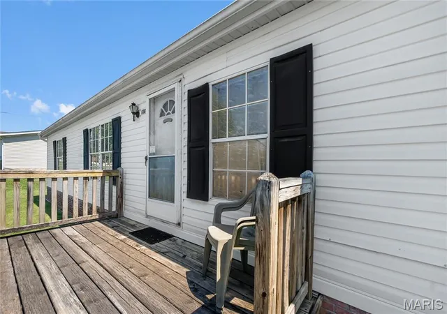 Photo 2 of Manufactured home for sale at 114 Hickory Dr, Jackson, MO 63755 | MLS# MIS26054779 | Listing updated on 2026-09-02