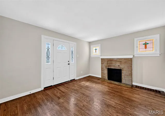 Photo 3 of Single family home for sale at 9515 Marlowe Ave, Saint Louis, MO 63114 | MLS# MIS26054783 | Listing updated on 2026-10-02