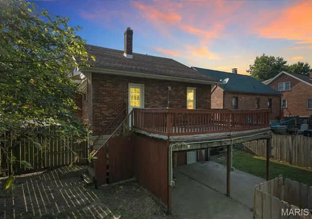 Photo 2 of Single family home for sale at 2707 Gerson Ave, Godfrey, IL 62035 | MLS# MIS26054785 | Listing updated on 2026-10-05