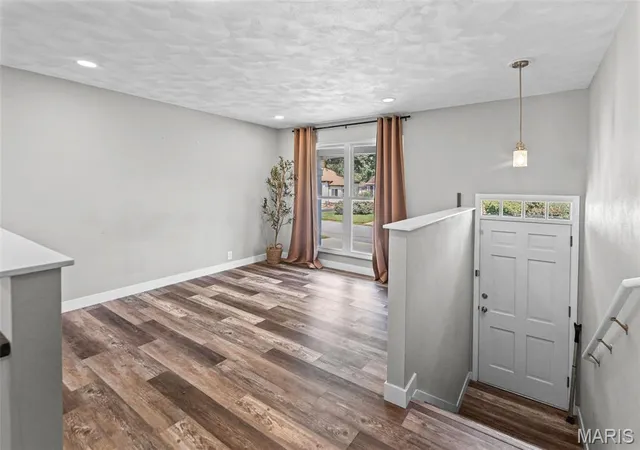 Photo 2 of Single family home for sale at 1021 Forest Ave, Belleville, IL 62220 | MLS# MIS26054794 | Listing updated on 2026-09-06