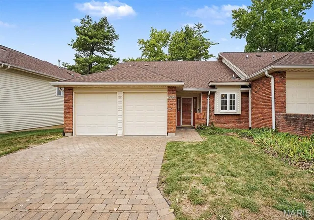 Single family home for sale at 12936 Autumn View Dr, Saint Louis, MO 63146 | MLS# MIS26054804