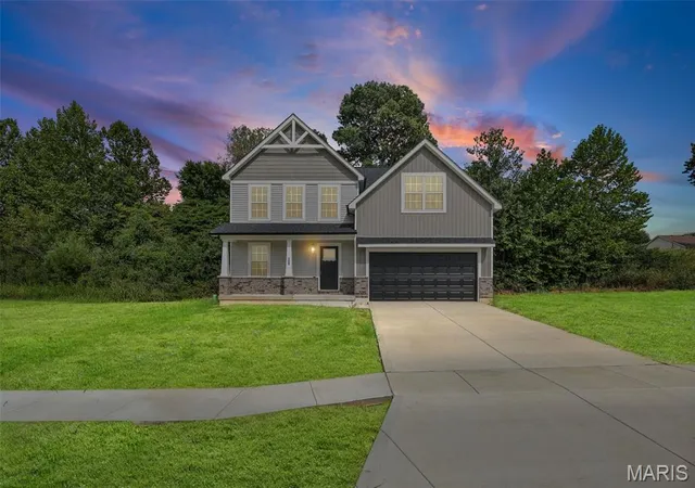 2nd image of 208 Bunkum Woods Dr, Fairview Heights, IL 62208 | MLS# MIS26054807