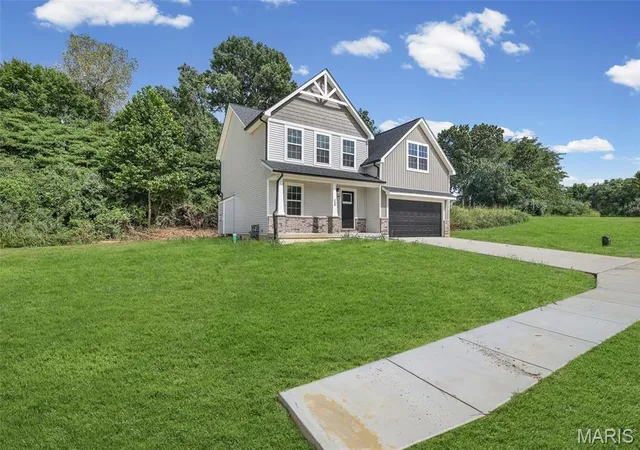 3rd image of 208 Bunkum Woods Dr, Fairview Heights, IL 62208 | MLS# MIS26054807