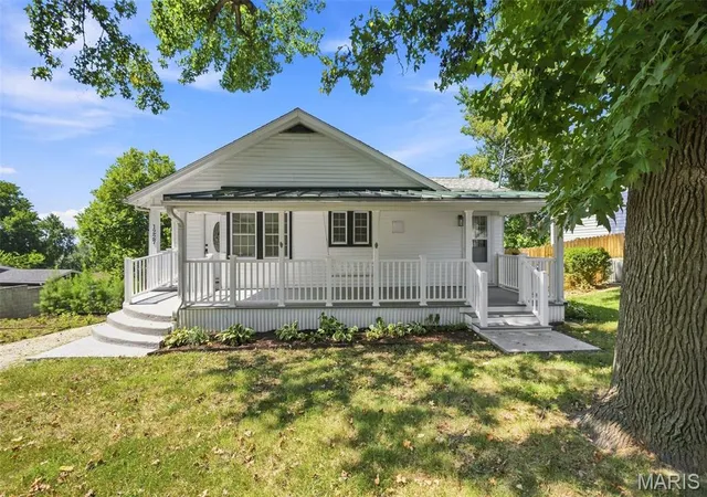 Photo 1 of Sale Pending at 1227 Crystal Heights Rd, Crystal City, MO 63019 | MLS# MIS26054808 | Listing updated on 2026-09-03