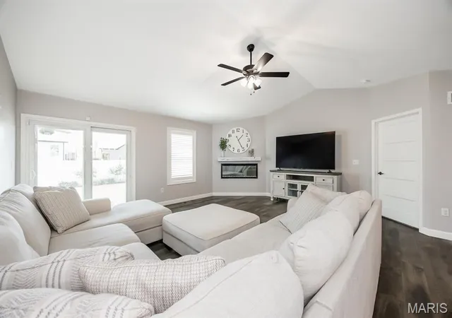 Photo 4 of Single family home for sale at 3456 Dakota Dr, Shiloh, IL 62221 | MLS# MIS26054812 | Listing updated on 2026-08-30