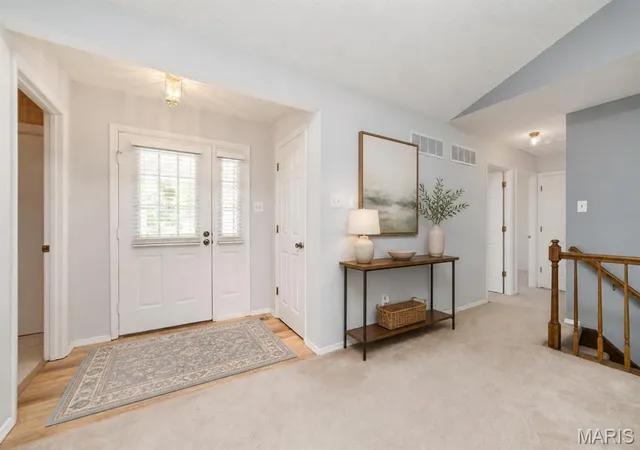 Photo 3 of Single family home for sale at 912 Gastorf Pl, Florissant, MO 63031 | MLS# MIS26054813 | Listing updated on 2026-08-31